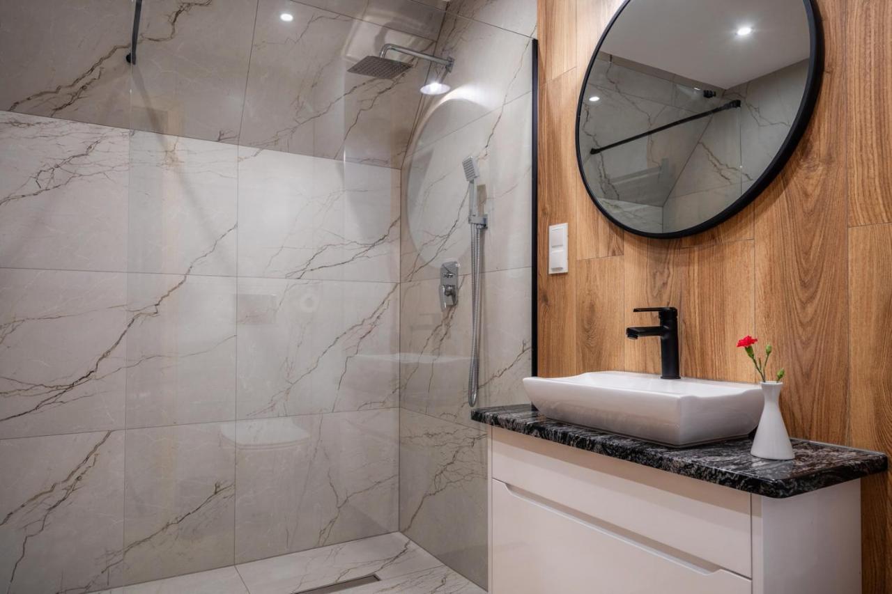 Aparthotel Rabian-Ski Zewnetrzny Basen Oraz Jacuzzi Z Podgrzewana Woda Sala Zabaw I Dmuchaniec Białka Tatrzańska Extérieur photo