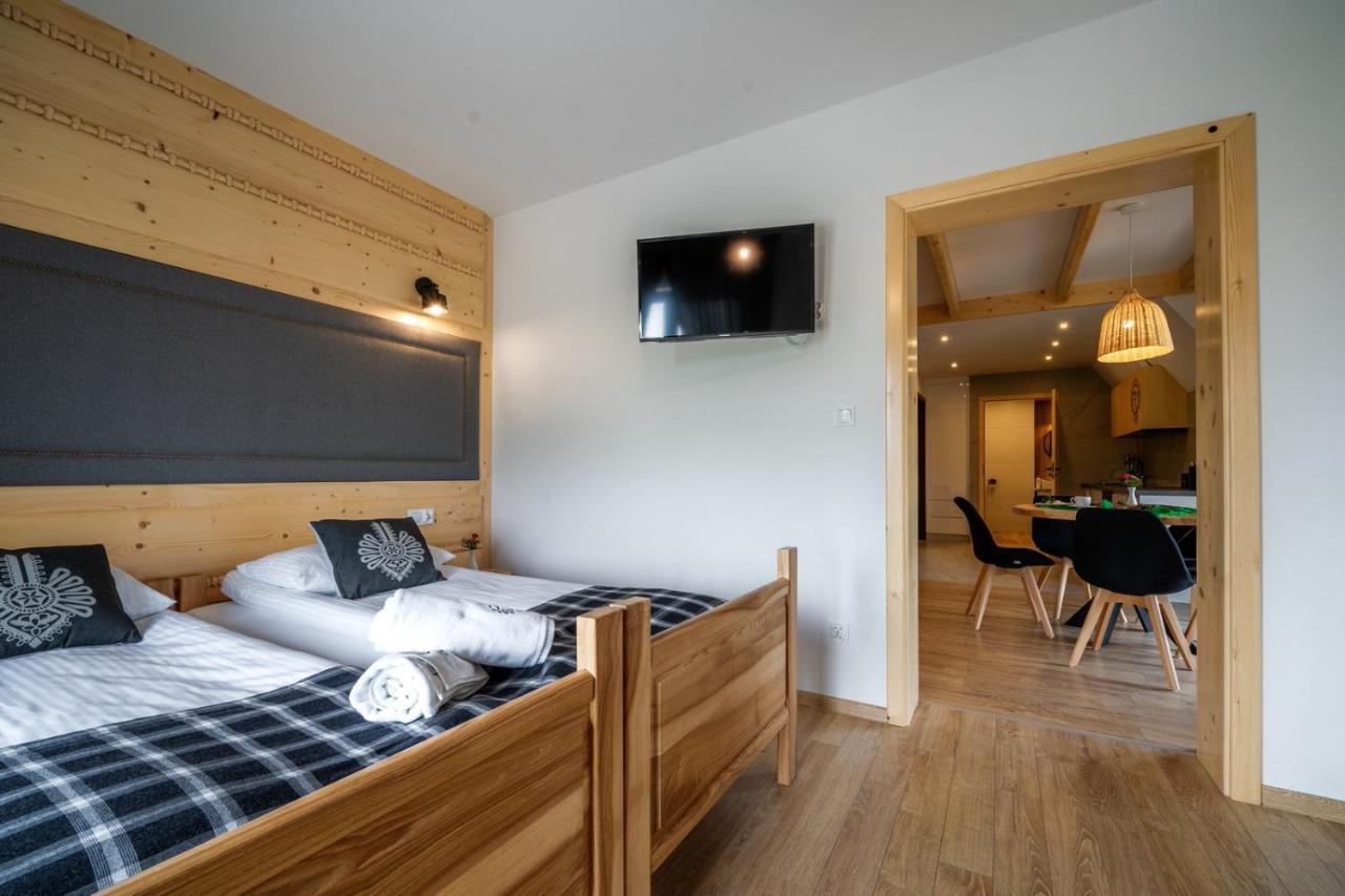 Aparthotel Rabian-Ski Zewnetrzny Basen Oraz Jacuzzi Z Podgrzewana Woda Sala Zabaw I Dmuchaniec Białka Tatrzańska Extérieur photo